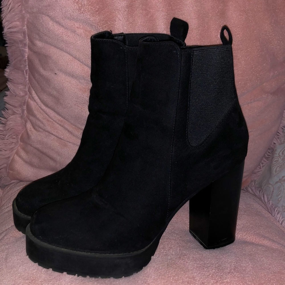 Forever 21 Black Boots